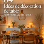 Un table joliment décorée pour un dîner avec des éléments naturels et festifs.