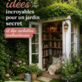 Un jardin secret fleuri avec des plantes luxuriantes et un coin détente paisible.