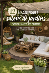 Salon de jardin en palettes avec coussins colorés dans un jardin ensoleillé