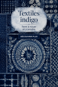 Échantillons de textiles indigo en tie and dye, montrant des motifs authentiques