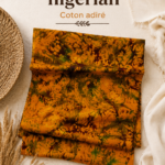 Un tissu Adire coloré représentant le tie dye nigérian