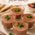 Crème au chocolat façon Danette servie dans un bol décoré