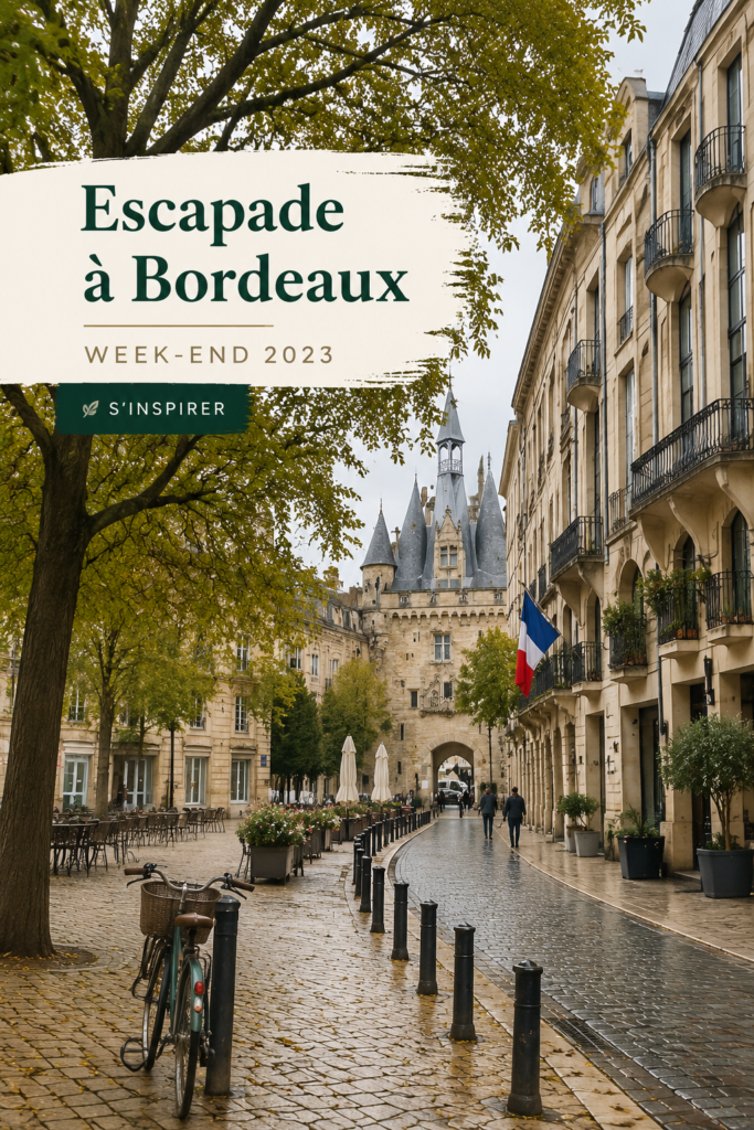 Vue du port de la Lune à Bordeaux avec des couleurs chaleureuses en arrière-plan.